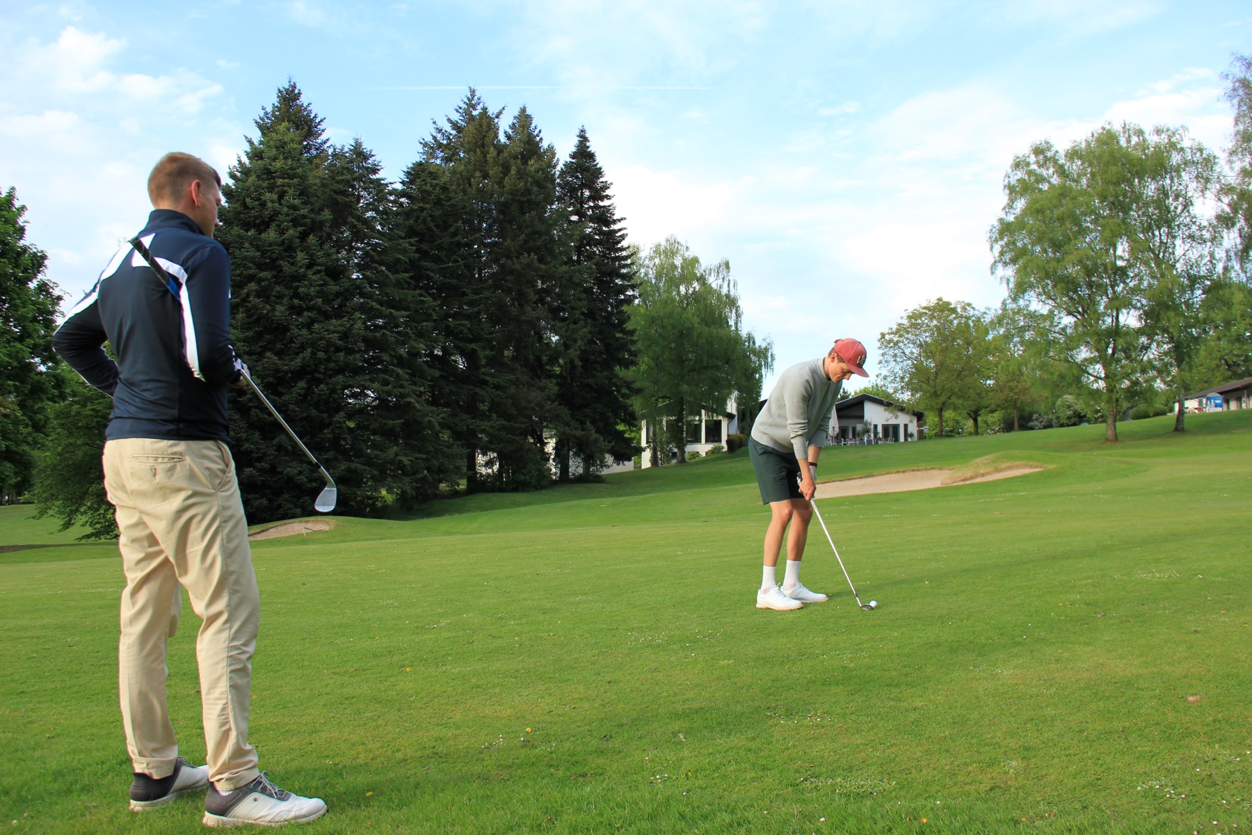 Pitch-Schlag auf dem Fairway